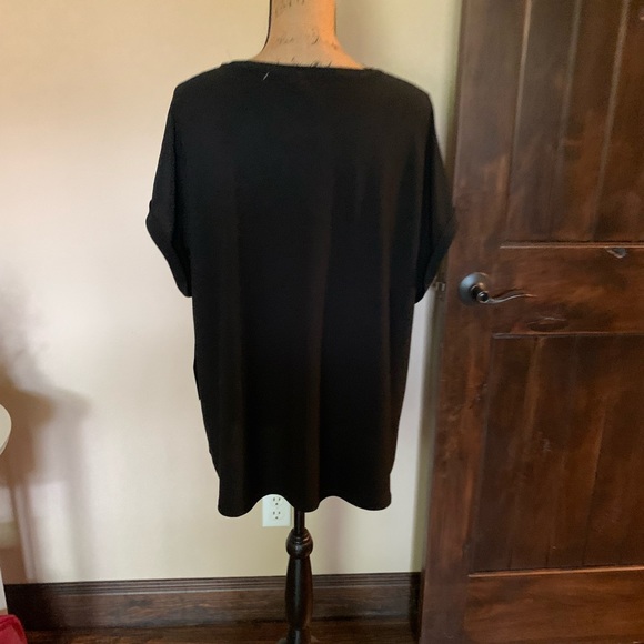 Nice plus top-New! - Picture 4 of 4